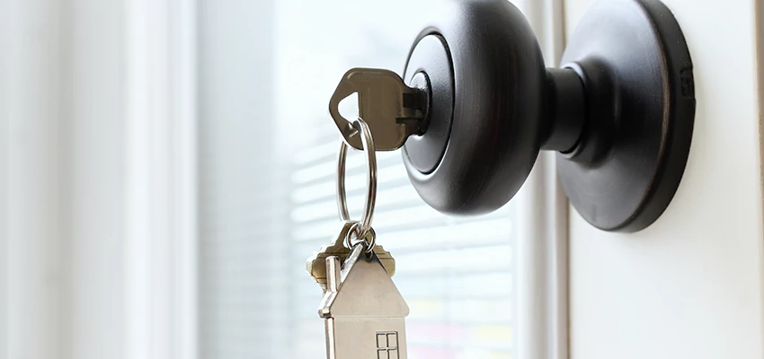 Bifold Door Knob Replacement in Rancho Murieta, California