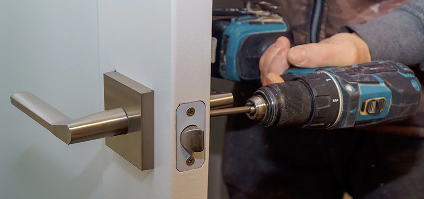 Broken Door Handle Lock Repair in Rancho Murieta, California